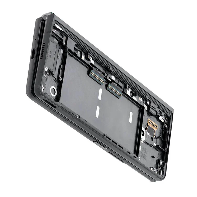 2 LCD स्क्रीनहरू